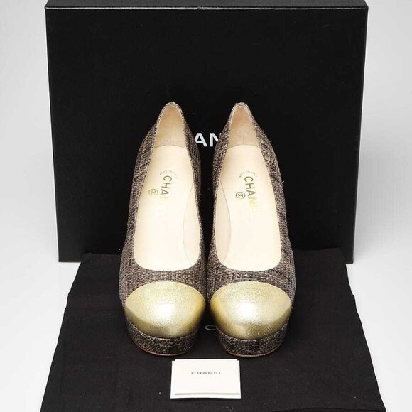 Chanel Grey Raffia and Patent Leather Cap Toe Platform Pumps Size 10.5/41 - Picture 1 of 4